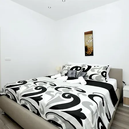 Marina Villa Trogir